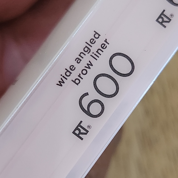 🪷5/$25! REAL TECHIQUES Dual-Ended Brow Brush New - Picture 5 of 11